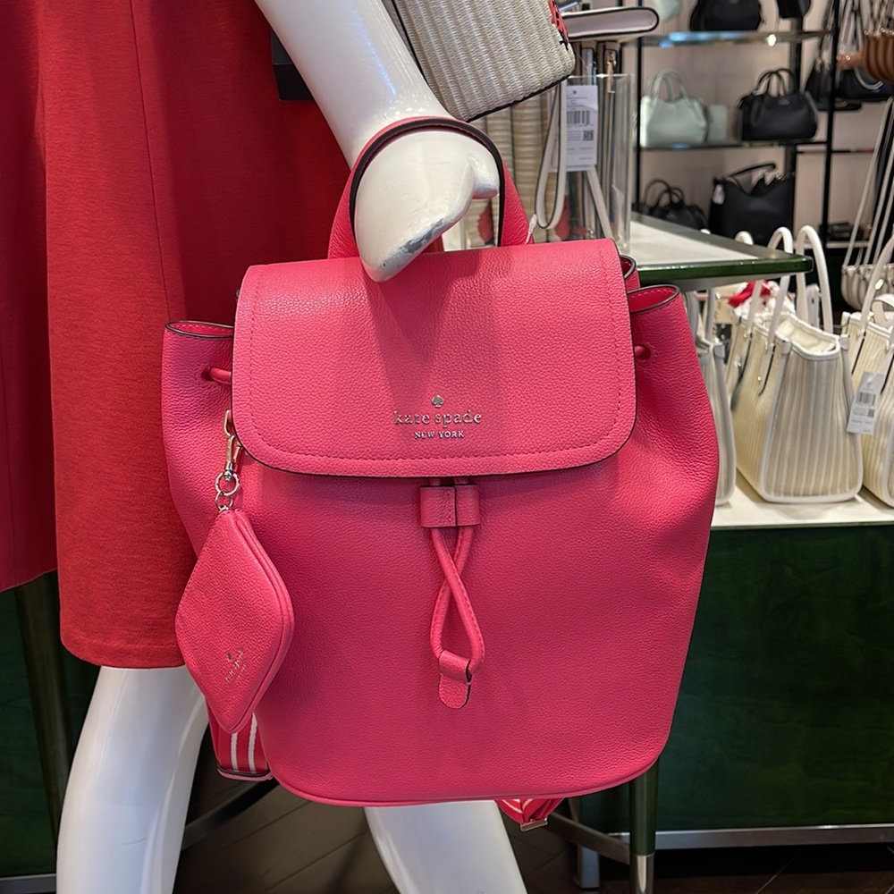 Kate Spade Rosie Medium Flap Backpack 
K8714 pebbled leather Pink Pepper
NWT - Picture 11 of 16